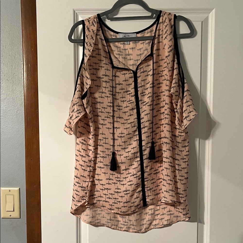 Libby Edelman Peach and Black cold shoulder Blouse with dragon fly accent